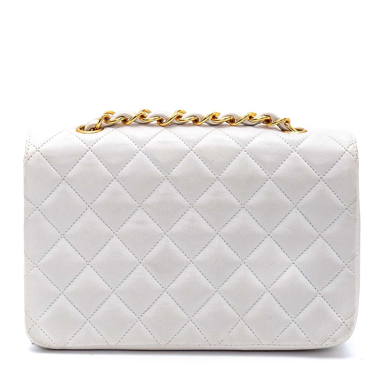 Chanel - White Quilted  Lambskin Leather Vintage Flap Crossbody Bag